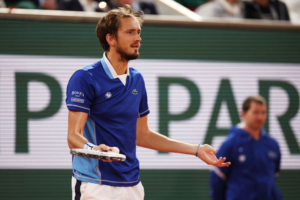 凭借一支强 凭借一支强