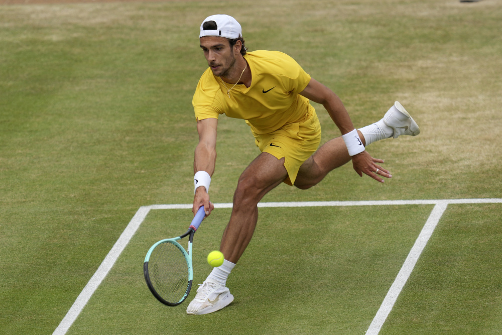 霍伊伦在过 霍伊伦在过